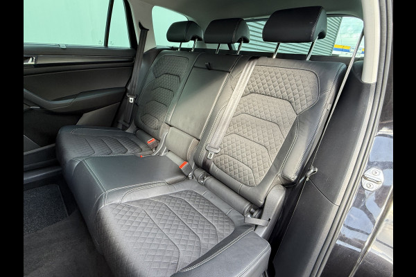 Škoda Kodiaq BWJ 2020 | 1.5TSI 150PK Bus Ed | PANO | SPORTSTOELEN | LEDER/STOF | CLIMA | CARPLAY | CAMERA A | NAVI