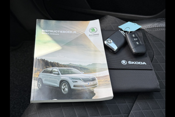 Škoda Kodiaq BWJ 2020 | 1.5TSI 150PK Bus Ed | PANO | SPORTSTOELEN | LEDER/STOF | CLIMA | CARPLAY | CAMERA A | NAVI