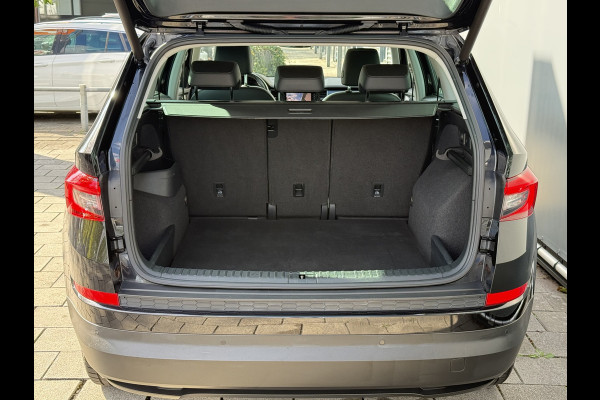 Škoda Kodiaq BWJ 2020 | 1.5TSI 150PK Bus Ed | PANO | SPORTSTOELEN | LEDER/STOF | CLIMA | CARPLAY | CAMERA A | NAVI