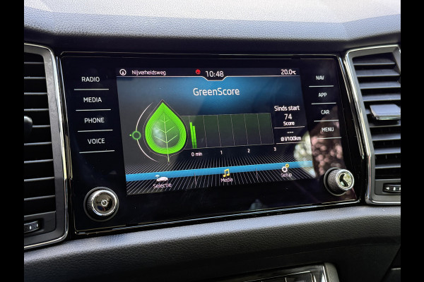 Škoda Kodiaq BWJ 2020 | 1.5TSI 150PK Bus Ed | PANO | SPORTSTOELEN | LEDER/STOF | CLIMA | CARPLAY | CAMERA A | NAVI