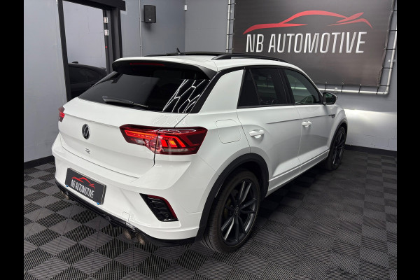 Volkswagen T-Roc 2.0 TSI 4Motion R Akra Leder Pano