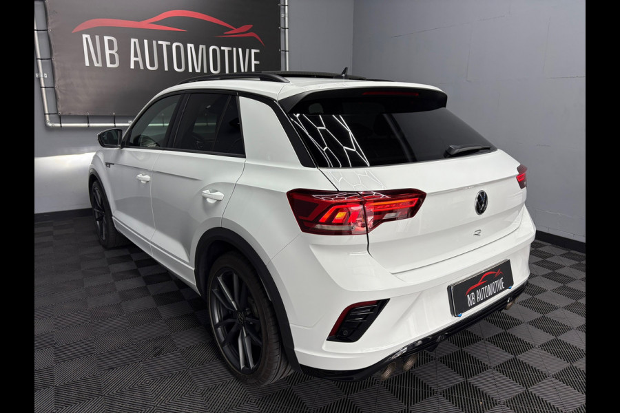 Volkswagen T-Roc 2.0 TSI 4Motion R Akra Leder Pano