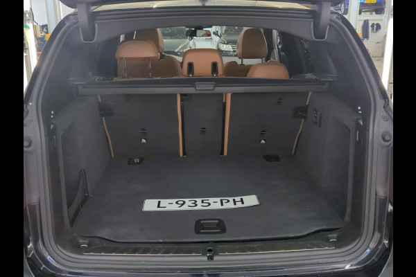 BMW iX3 High Executive 80 kWh | Panoramadak | Keyless | Stoelverwarming | Harman Kardon | Memory Seat | Head-Up Display | 360 Camera | Adaptief Onderstel | Trekhaak | Adaptive LED | Elektrische Stoelen | Apple Carplay | N