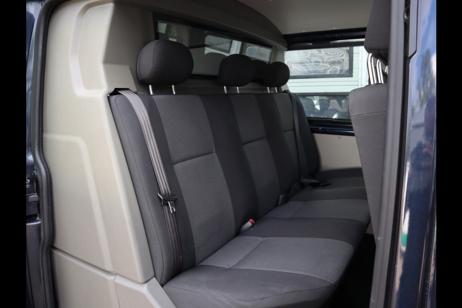 Volkswagen Transporter 2.0 TDI 85 pk Euro 6 - L1H1 - DC 6 Pers. - Airco