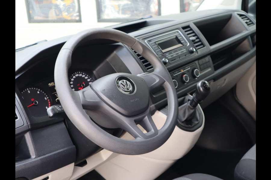 Volkswagen Transporter 2.0 TDI 85 pk Euro 6 - L1H1 - DC 6 Pers. - Airco