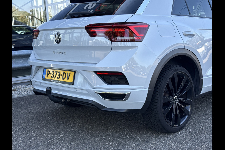 Volkswagen T-Roc 1.5 TSI Sport Business R-line | Adapt. Cruisec. | Panorama | Trekhaak | Stoeverw.