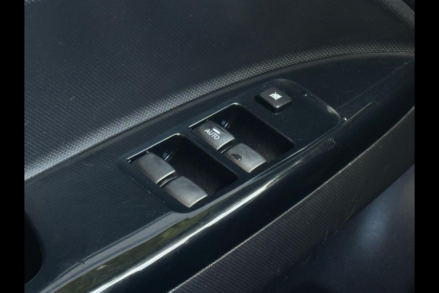 Mitsubishi Space Star 1.2 AUTOMAAT Life, luxe uitvoering, airco, cruisecontrol, Nederlandse auto met nationale auto pas
