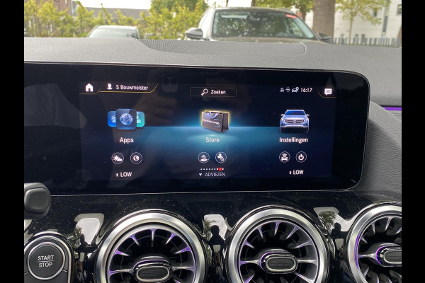Mercedes-Benz EQA 250 Luxury Line 67 kWh VAN: 38.900,- VOOR 35.877,- UW HERFSTVOORDEEL: 3.023,- DEALER ONDERHOUDEN | AMBILIGHT | CAMERA | PANORAMADAK | RIJKLAARPRIJS INCL. 12MND BOVAG