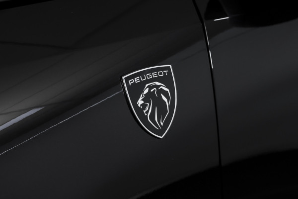 Peugeot 3008 1.2 Hybrid 145 GT | Dig. Cockpit | Adapt. Cruise | Stoel-+stuurverw. | PDC | Camera | NAV+App. Connect | ECC | 19" LM | 6129