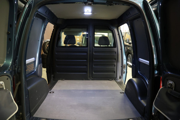 Volkswagen Caddy 1.4 TSI DSG AllTrack | Bi-Xenon | ACC | Navigatie | L+R Schuifdeur | Climatronic | Stoelverwarming | Trekhaak | MF Stuur | Automatisch inparkeren | PDC V+A | Dealer onderhouden | Nieuwe APK | Betimmering