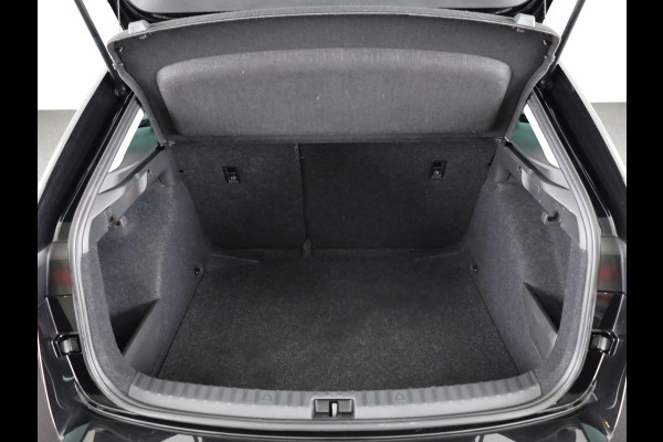 Škoda SCALA Business Edition 1.0 81 kW TSI 110 pk | Navigatie | Parkeersensoren | Cruise control | Apple Carplay/Android Auto | Stoelverwarming | LED koplampen |
