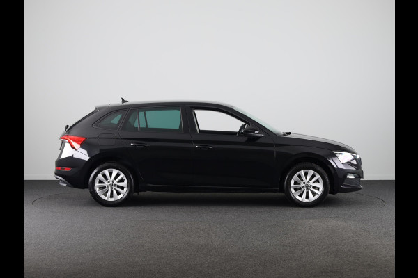Škoda SCALA Business Edition 1.0 81 kW TSI 110 pk | Navigatie | Parkeersensoren | Cruise control | Apple Carplay/Android Auto | Stoelverwarming | LED koplampen |