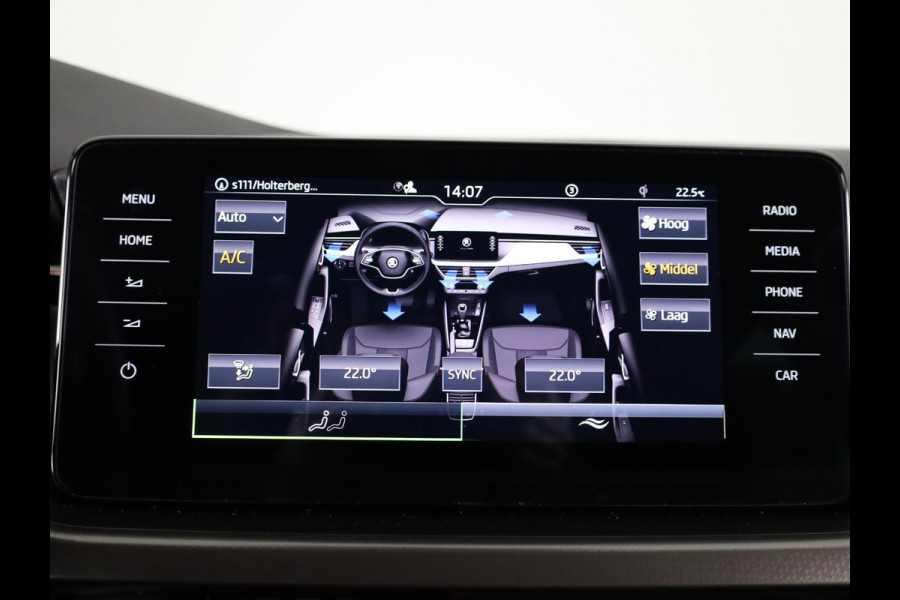 Škoda SCALA Business Edition 1.0 81 kW TSI 110 pk | Navigatie | Parkeersensoren | Cruise control | Apple Carplay/Android Auto | Stoelverwarming | LED koplampen |