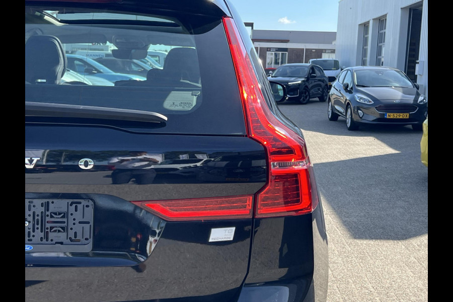 Volvo XC60 2.0 T8 Plug-in hybrid AWD Inscription 455pk | Parking Pack | Stoelverwarming | 2.250kg Trekgewicht