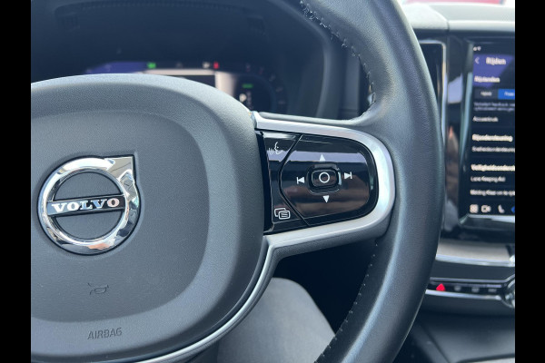 Volvo XC60 2.0 T8 Plug-in hybrid AWD Inscription 455pk | Parking Pack | Stoelverwarming | 2.250kg Trekgewicht
