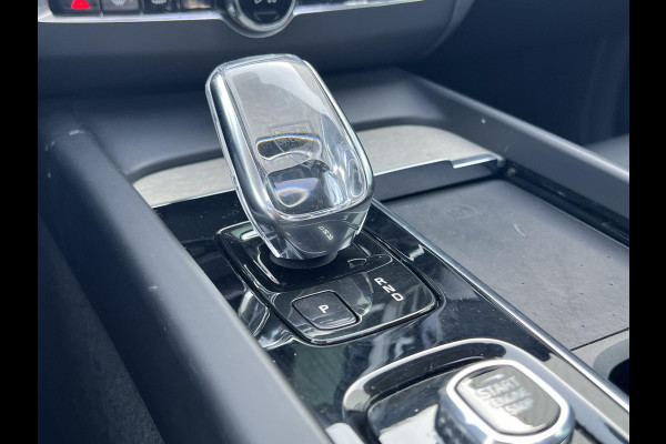 Volvo XC60 2.0 T8 Plug-in hybrid AWD Inscription 455pk | Parking Pack | Stoelverwarming | 2.250kg Trekgewicht