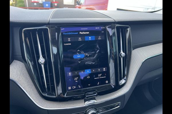 Volvo XC60 2.0 T8 Plug-in hybrid AWD Inscription 455pk | Parking Pack | Stoelverwarming | 2.250kg Trekgewicht