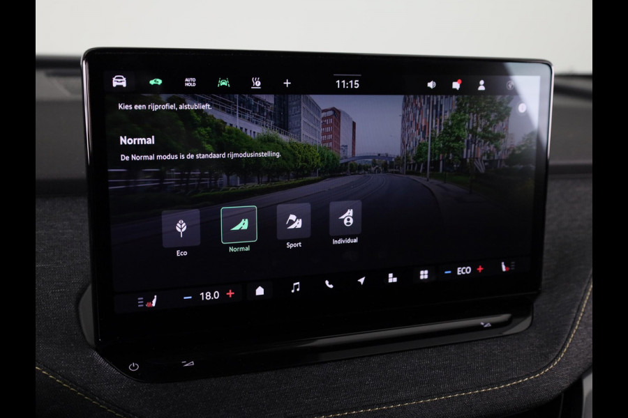 Škoda Elroq 85 Business Edition Tour 286 pk | Business Upgrade Pakket - CLEVER | 20 inch lichtmetalen velgen | Adaptive Cruise Control | Dode hoeksensor | Bagage scheidingsnet