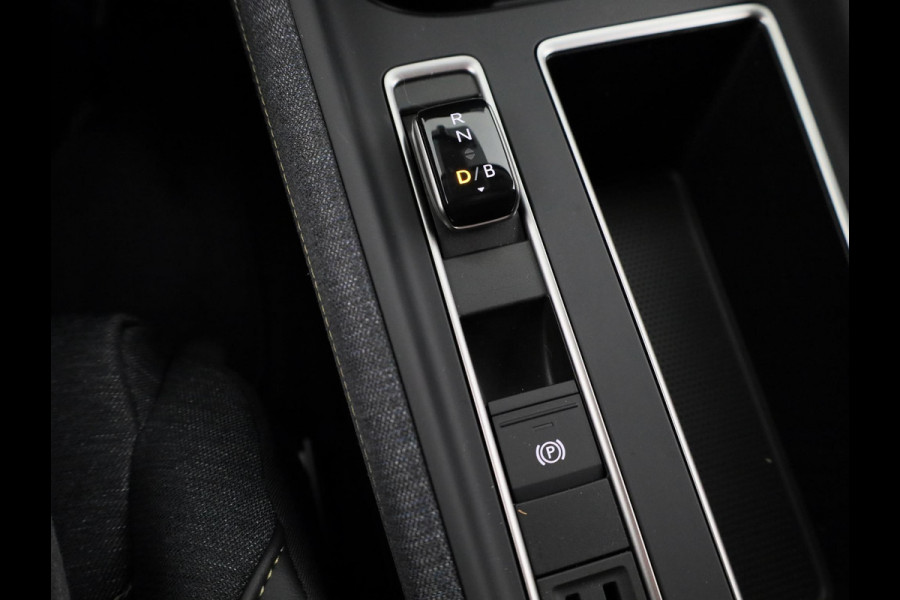 Škoda Elroq 85 Business Edition Tour 286 pk | Business Upgrade Pakket - CLEVER | 20 inch lichtmetalen velgen | Adaptive Cruise Control | Dode hoeksensor | Bagage scheidingsnet