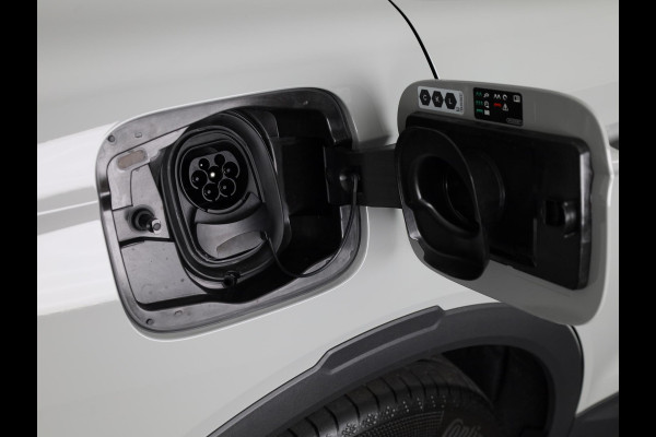 Škoda Elroq 85 Business Edition Tour 286 pk | Business Upgrade Pakket - CLEVER | 20 inch lichtmetalen velgen | Adaptive Cruise Control | Dode hoeksensor | Bagage scheidingsnet