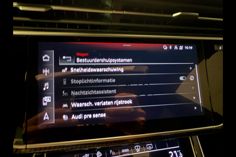 Audi Q8 55 TFSI e SQ8 PACK 23'' BLACK-LINE RS-LEDER/PANO/N-ZICHT/H-UP/B&O/AIRCO-STOEL/SFEERVERLICHTING///