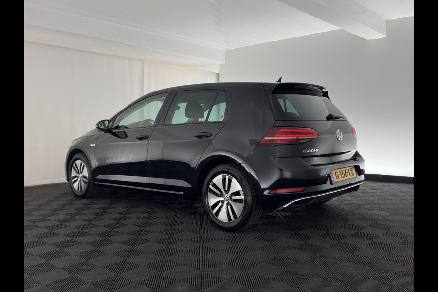 Volkswagen e-Golf E-DITION (INCL-BTW) Aut.*HEAT-PUMP | LUXURY-LEATHER | FULL-LED | DIGI-COCKPIT | NAVI-FULLMAP | HEATED-SPORTSEATS | CAMERA | DAB+ | AMBIENT-LIGHT | PRIVACY-GLASS | CCS-FASTLOADER | 16''ALU*