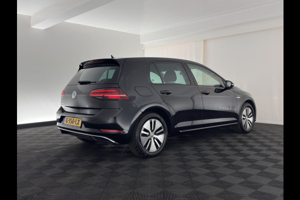 Volkswagen e-Golf E-DITION (INCL-BTW) Aut.*HEAT-PUMP | LUXURY-LEATHER | FULL-LED | DIGI-COCKPIT | NAVI-FULLMAP | HEATED-SPORTSEATS | CAMERA | DAB+ | AMBIENT-LIGHT | PRIVACY-GLASS | CCS-FASTLOADER | 16''ALU*