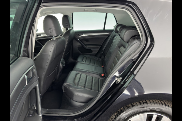 Volkswagen e-Golf E-DITION (INCL-BTW) Aut.*HEAT-PUMP | LUXURY-LEATHER | FULL-LED | DIGI-COCKPIT | NAVI-FULLMAP | HEATED-SPORTSEATS | CAMERA | DAB+ | AMBIENT-LIGHT | PRIVACY-GLASS | CCS-FASTLOADER | 16''ALU*