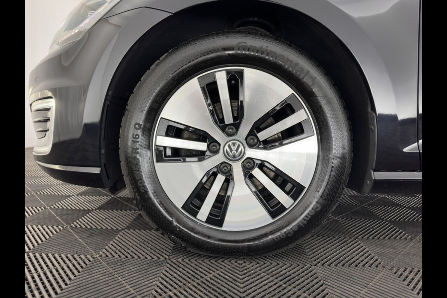 Volkswagen e-Golf E-DITION (INCL-BTW) Aut.*HEAT-PUMP | LUXURY-LEATHER | FULL-LED | DIGI-COCKPIT | NAVI-FULLMAP | HEATED-SPORTSEATS | CAMERA | DAB+ | AMBIENT-LIGHT | PRIVACY-GLASS | CCS-FASTLOADER | 16''ALU*