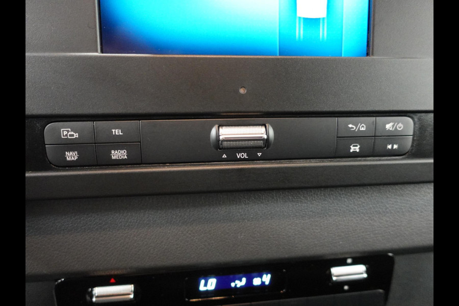 Mercedes-Benz Sprinter 211 CDI L2H2 Aut-9 FWD Airco Cruise Control Navi MBUX Camera PDC VA