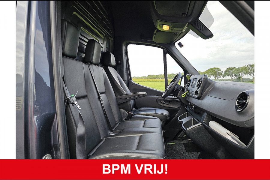 Mercedes-Benz Sprinter 315 L3H2 Mbux + Navi Automaat Airco Camera 3-Zits/ Leer 1e Eigenaar Euro6!