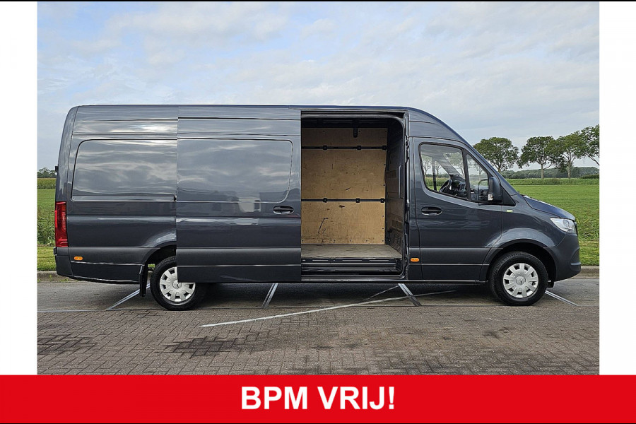 Mercedes-Benz Sprinter 315 L3H2 Mbux + Navi Automaat Airco Camera 3-Zits/ Leer 1e Eigenaar Euro6!