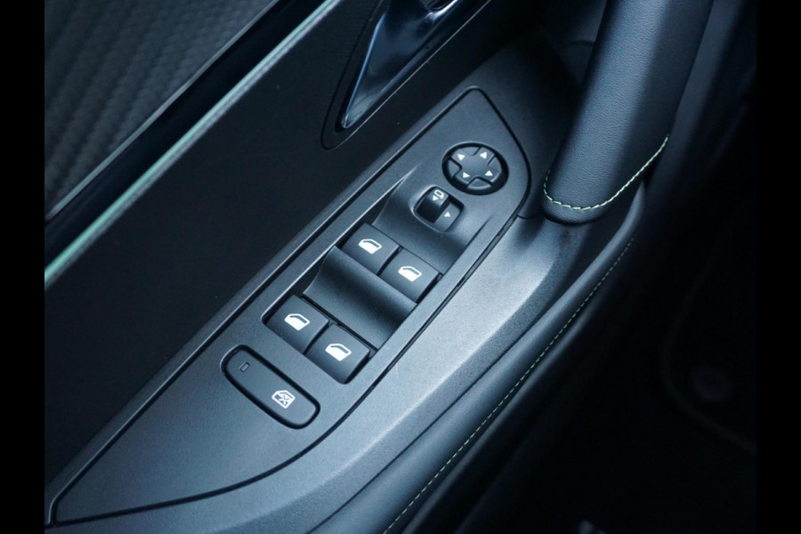 Peugeot e-2008 EV GT 50 kWh Winterpakket