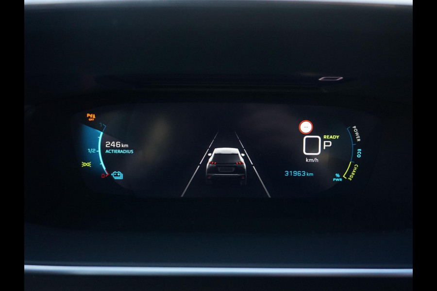 Peugeot e-2008 EV GT 50 kWh Winterpakket