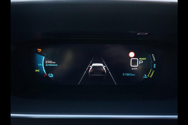 Peugeot e-2008 EV GT 50 kWh Winterpakket