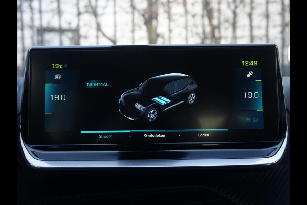 Peugeot e-2008 EV GT 50 kWh Winterpakket