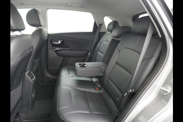 Kia Niro AUT-6 PHEV Plug In Hybride! Leer+Elektr.+Verwarmd+Gekoeld/Geventileerd! Schuifdak Navi Apple Android Carplay AutoPilot Stuurbekr Chroompack Priv.Glass Stuurverwarmd Licht+Regensensor €37.000 nieuw!