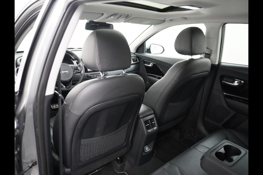Kia Niro AUT-6 PHEV Plug In Hybride! Leer+Elektr.+Verwarmd+Gekoeld/Geventileerd! Schuifdak Navi Apple Android Carplay AutoPilot Stuurbekr Chroompack Priv.Glass Stuurverwarmd Licht+Regensensor €37.000 nieuw!
