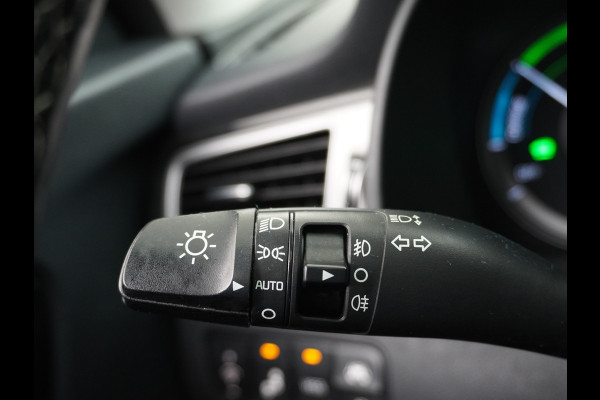 Kia Niro AUT-6 PHEV Plug In Hybride! Leer+Elektr.+Verwarmd+Gekoeld/Geventileerd! Schuifdak Navi Apple Android Carplay AutoPilot Stuurbekr Chroompack Priv.Glass Stuurverwarmd Licht+Regensensor €37.000 nieuw!