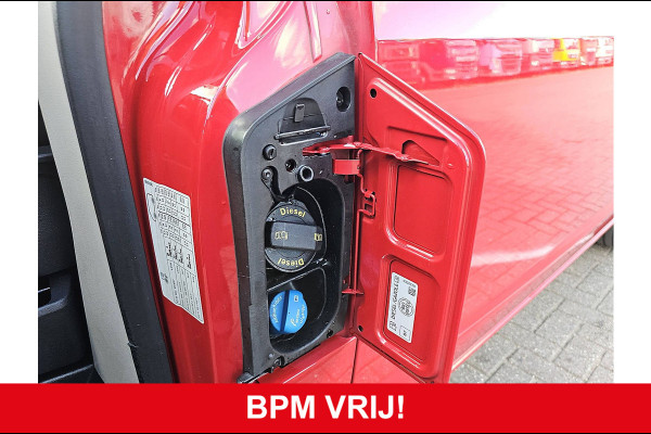 Volkswagen Transporter 2.0TDI L2H1 150pk Automaat Navi Camera Inrichting!