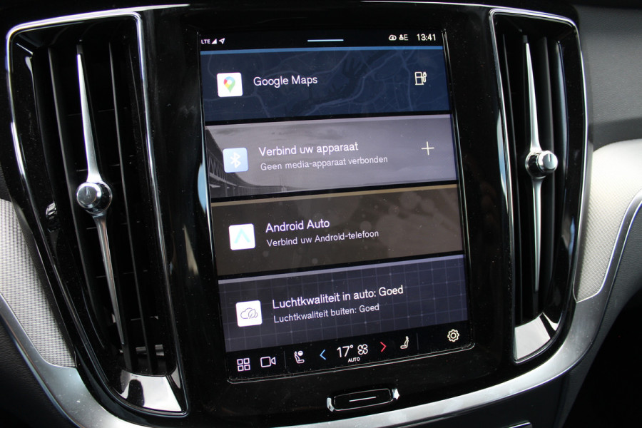 Volvo V60 2.0 T6 Plug-in hybrid AWD Plus Dark | Harman Kardon | 360 Camera | BLIS | 19" | Winterpack Volvo V60 2.0 T6 Plug-in hybrid AWD Plus Dark | Harman Kardon | 360 Camera | BLIS | 19" | Winterpack