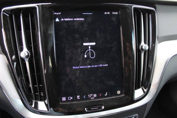 Volvo V60 2.0 T6 Plug-in hybrid AWD Plus Dark | Harman Kardon | 360 Camera | BLIS | 19" | Winterpack Volvo V60 2.0 T6 Plug-in hybrid AWD Plus Dark | Harman Kardon | 360 Camera | BLIS | 19" | Winterpack