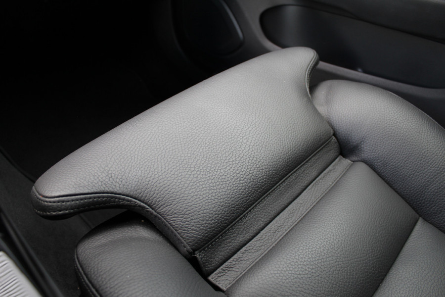 Volvo V60 2.0 T6 Plug-in hybrid AWD Plus Dark | Harman Kardon | 360 Camera | BLIS | 19" | Winterpack Volvo V60 2.0 T6 Plug-in hybrid AWD Plus Dark | Harman Kardon | 360 Camera | BLIS | 19" | Winterpack