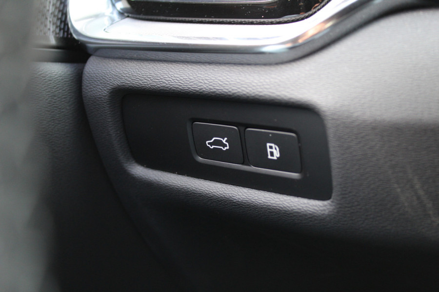 Volvo V60 2.0 T6 Plug-in hybrid AWD Plus Dark | Harman Kardon | 360 Camera | BLIS | 19" | Winterpack Volvo V60 2.0 T6 Plug-in hybrid AWD Plus Dark | Harman Kardon | 360 Camera | BLIS | 19" | Winterpack