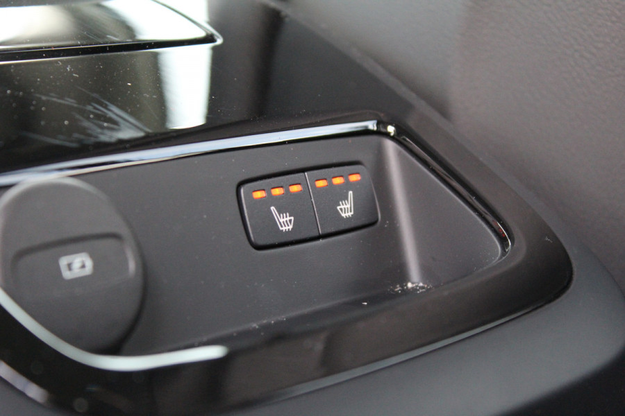 Volvo V60 2.0 T6 Plug-in hybrid AWD Plus Dark | Harman Kardon | 360 Camera | BLIS | 19" | Winterpack Volvo V60 2.0 T6 Plug-in hybrid AWD Plus Dark | Harman Kardon | 360 Camera | BLIS | 19" | Winterpack