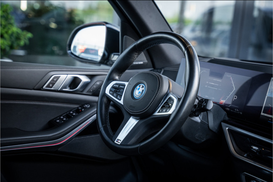 BMW X5 xDrive50e - M Sport | Panorama | H&K | Stoelmassage & Koeling | Memory | 360 Camera BMW X5 xDrive50e - M Sport | Panorama | H&K | Stoelmassage & Koeling | Memory | 360 Camera