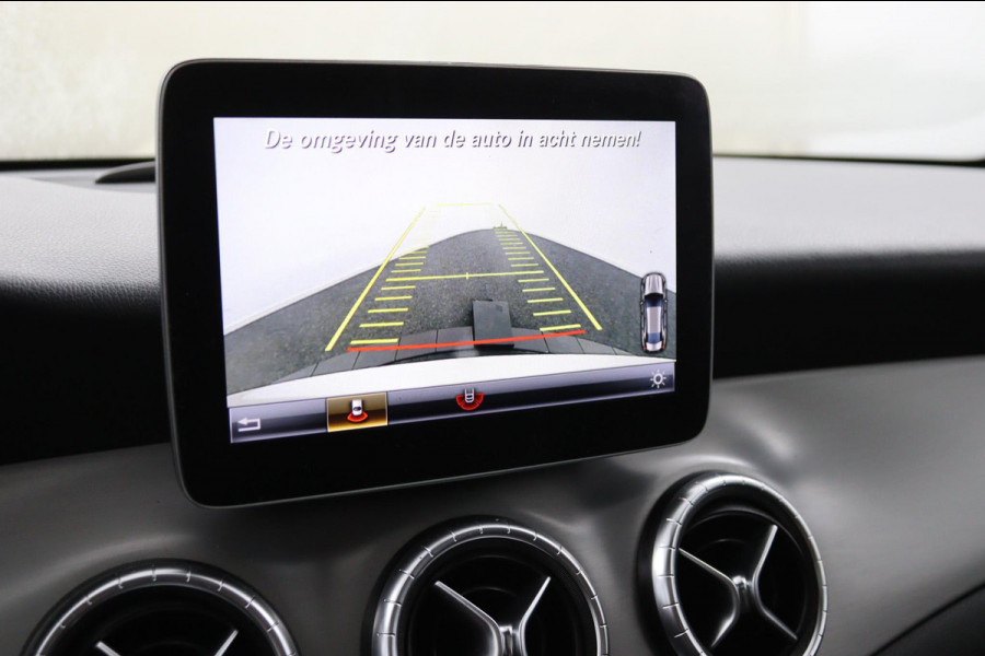 Mercedes-Benz CLA-Klasse 180 Business Solution AMG*AUTOM*PANO*CAM*TEL*NAVI*