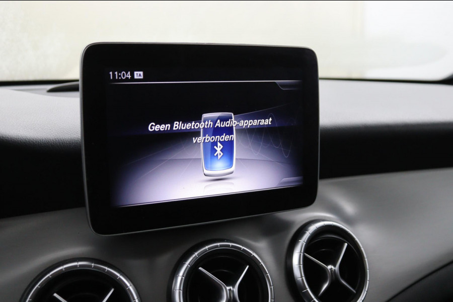 Mercedes-Benz CLA-Klasse 180 Business Solution AMG*AUTOM*PANO*CAM*TEL*NAVI*