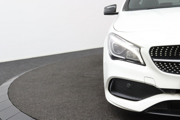 Mercedes-Benz CLA-Klasse 180 Business Solution AMG*AUTOM*PANO*CAM*TEL*NAVI*
