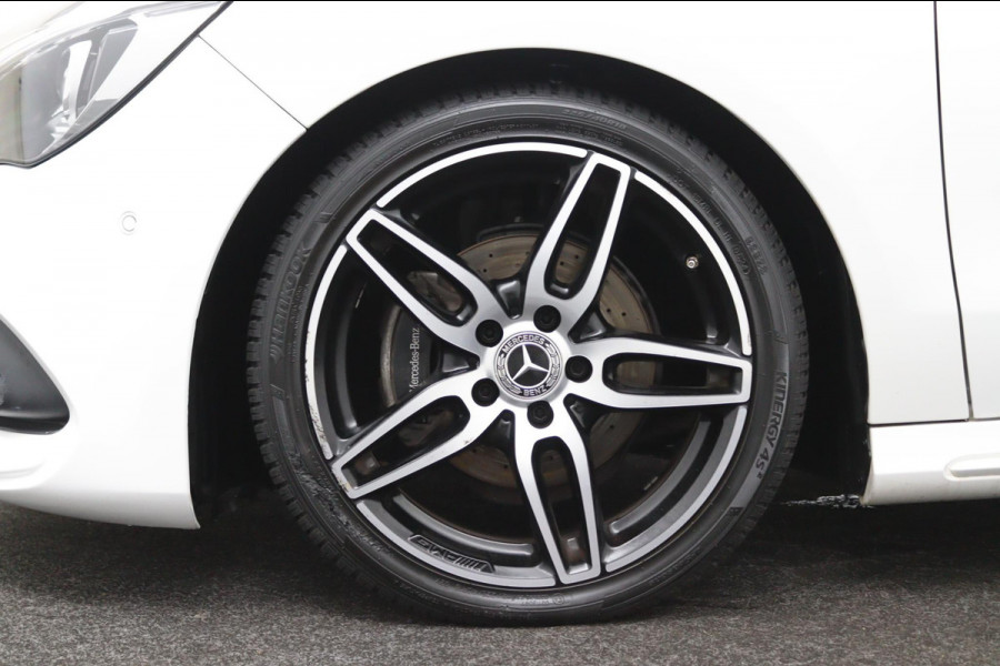 Mercedes-Benz CLA-Klasse 180 Business Solution AMG*AUTOM*PANO*CAM*TEL*NAVI*